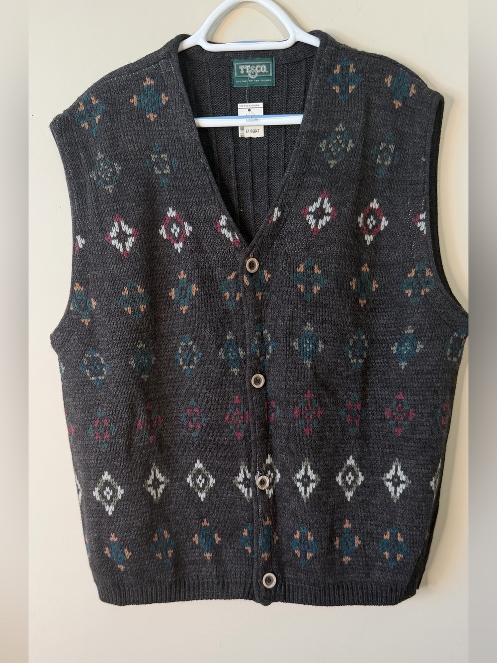 TT&CO Men’s Dark Gray Patterned Men's Button-Up Sweater Vest Large